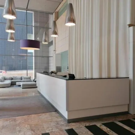 Close-golden - Spacious & Bright In Platinum Towers By Browary Warszawskie Apartment *