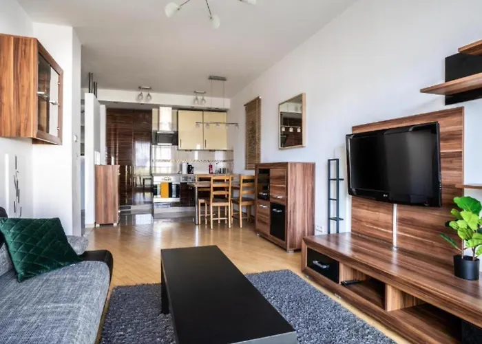 Close-golden - Spacious & Bright In Platinum Towers By Browary Warszawskie Warsaw